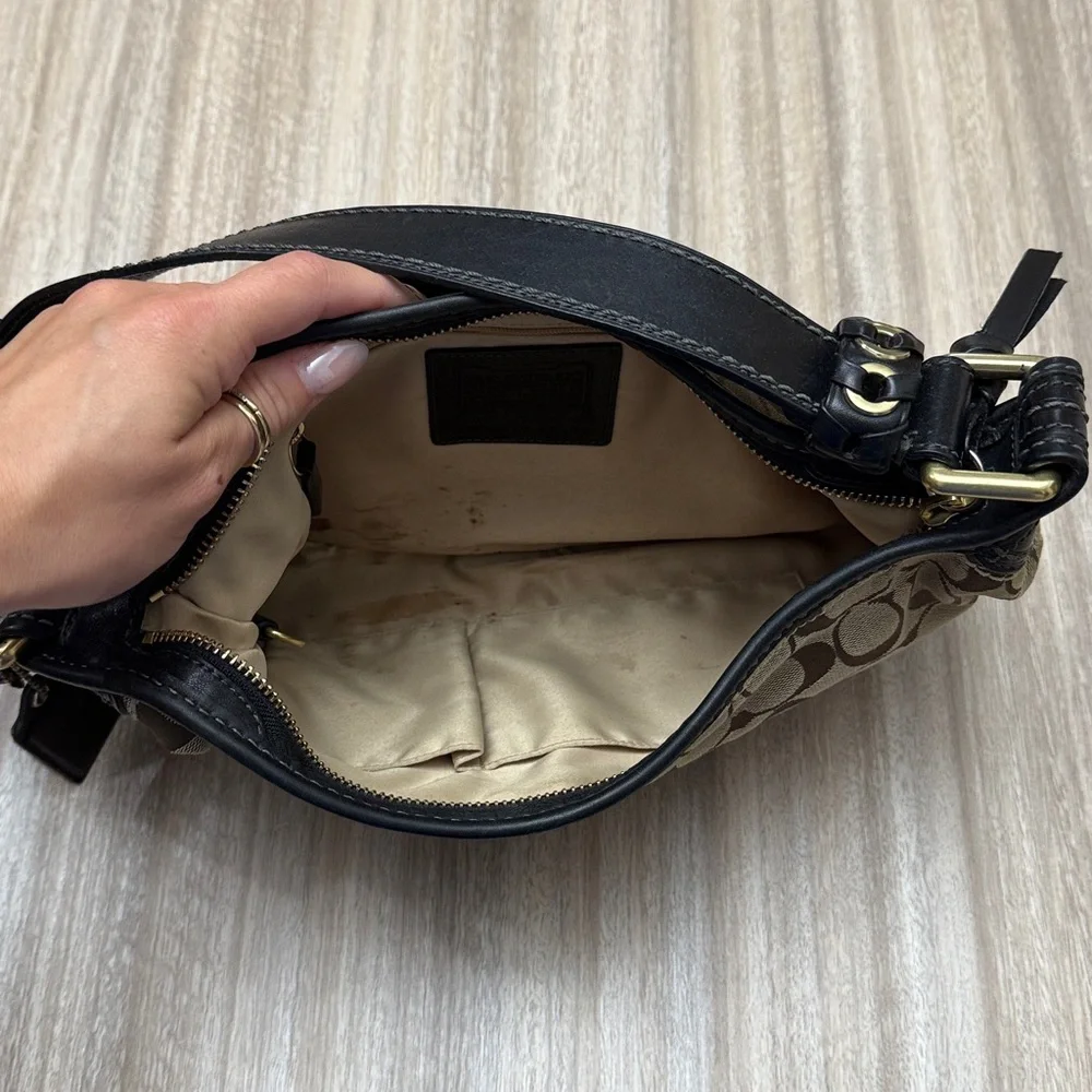 Coach Bleeker Hobo Shoulder Bag # 11431 Leather Corner Brass Buckle Y2K